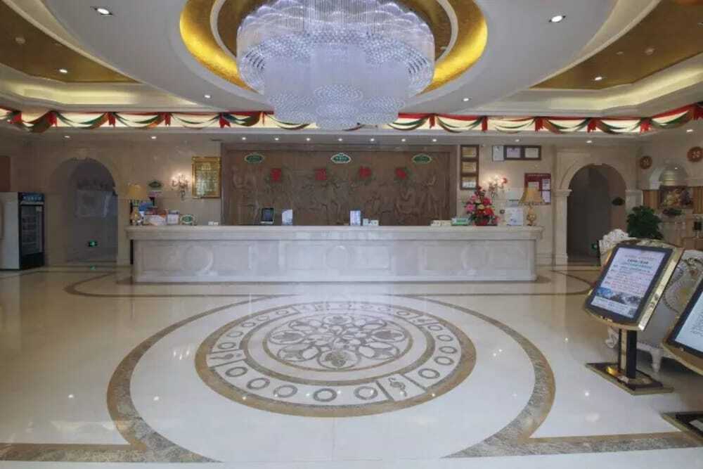 Шэньчжэнь: Vienna Hotel Shenzhen Gongming Nanhuan Road