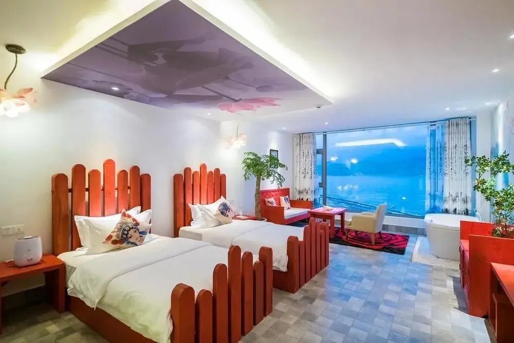 Лицзян: Lugu Lake Duomei Xuan Boutique Hotel