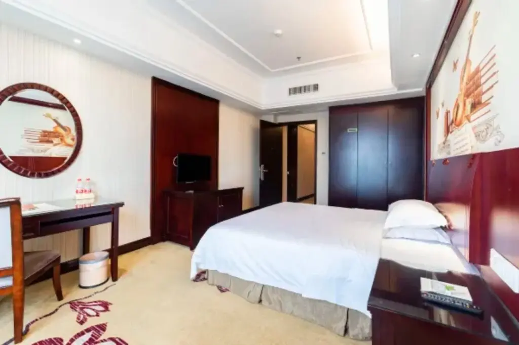 Дунгуань: Vienna Hotel (Dongguan Zhangmutou)