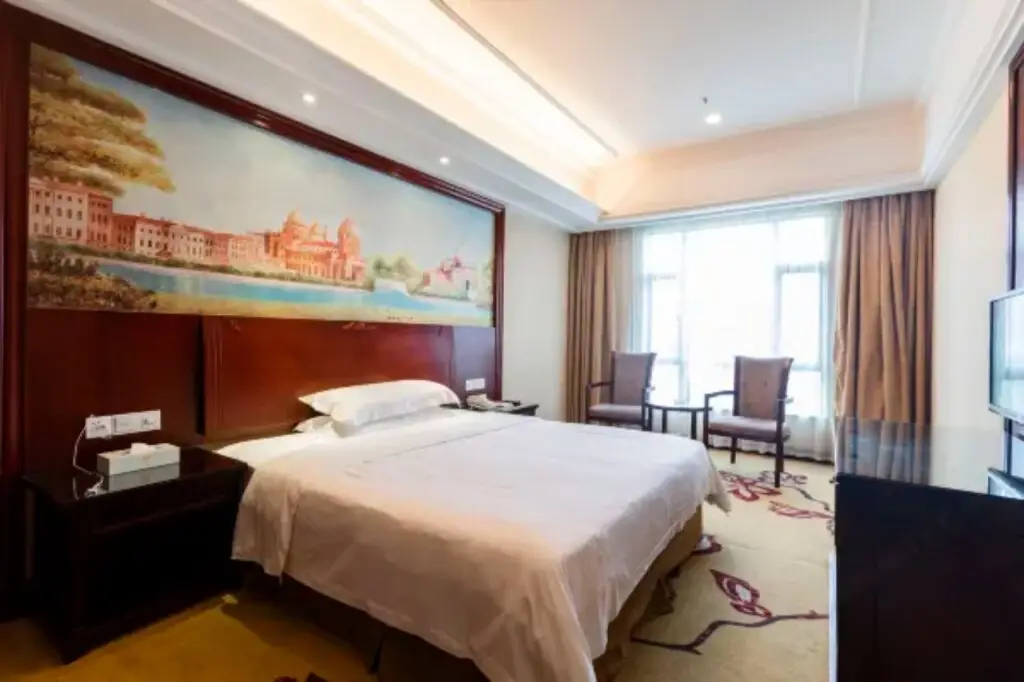 Дунгуань: Vienna Hotel (Dongguan Zhangmutou)