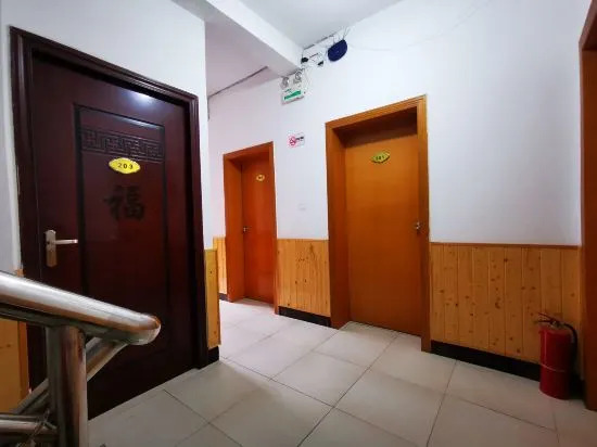 Чжанцзяцзе: Yunxiu Inn