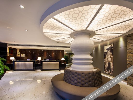 Наньпин: Yijia East Pinwei Hotel