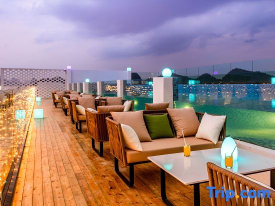 Гуйлинь: Immersing Hotel (Guilin Convention And Exhibition Center)