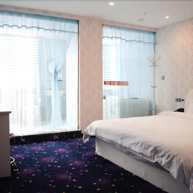 Чунцин: Chongqing Aichao Theme Hotel