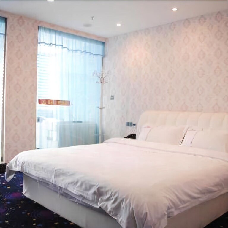 Чунцин: Chongqing Aichao Theme Hotel