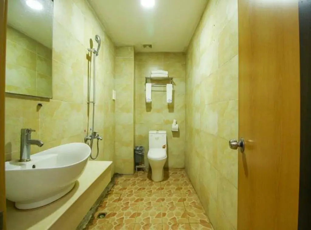 Хайкоу: Haikou Kanghuan Business Hotel
