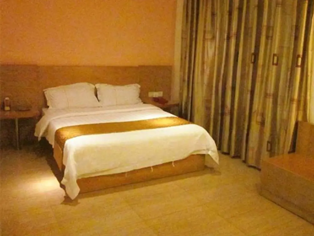 Haikou Kanghuan Business Hotel — фото 1
