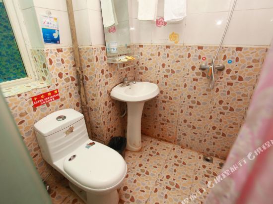 Чэнду: Kuaile Yijia Business Hotel
