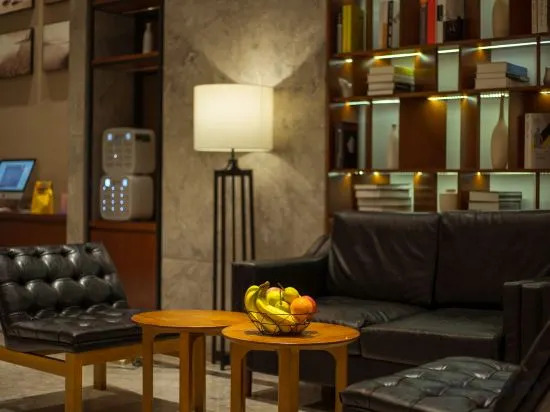 Шанхай: Wanhe Zhizhen Hotel (Shanghai Changshou Road Subway Station)