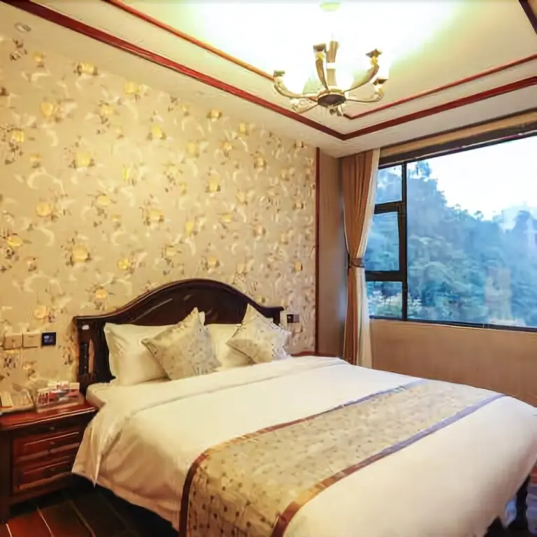 Чэнду: Xiling Xueshan Xixin Hotel