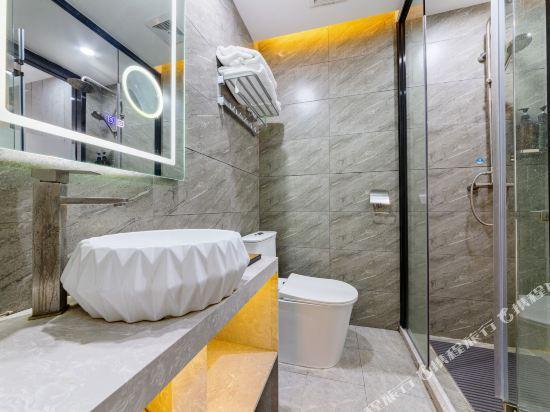 Гуанчжоу: Jinsheng Hotel (Guangzhou Xiancun Metro Station)