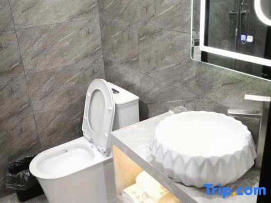 Гуанчжоу: Jinsheng Hotel (Guangzhou Xiancun Metro Station)