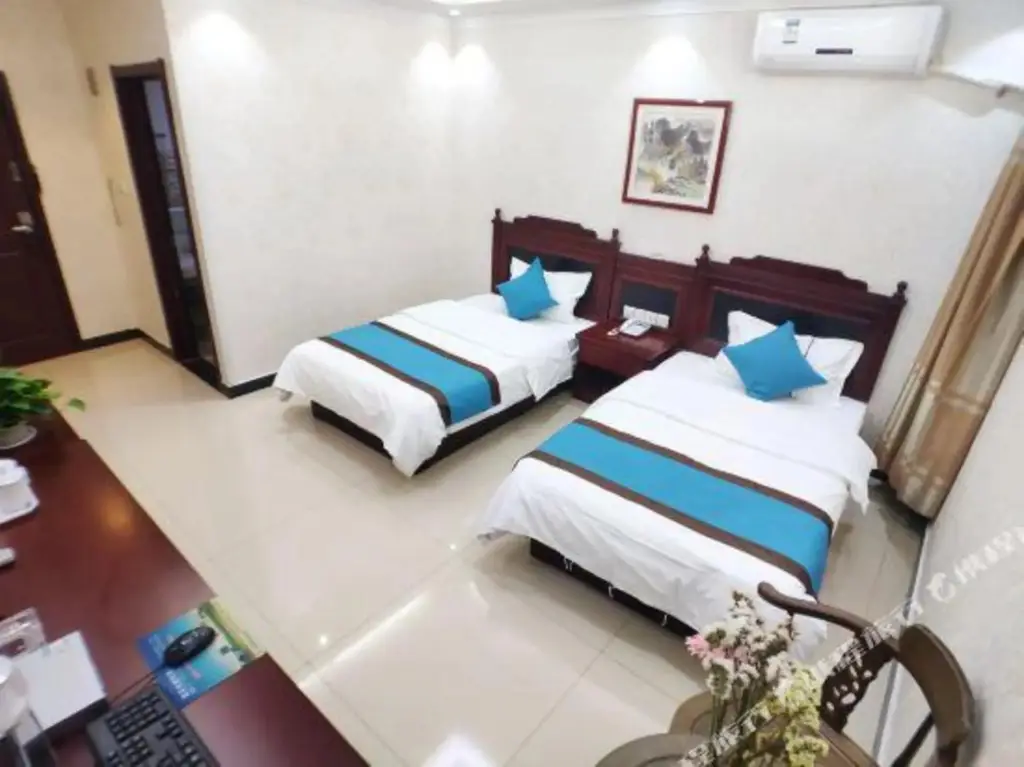 Линьи: Jindu Business Hotel (Linyi Banchengzhen Government Store)