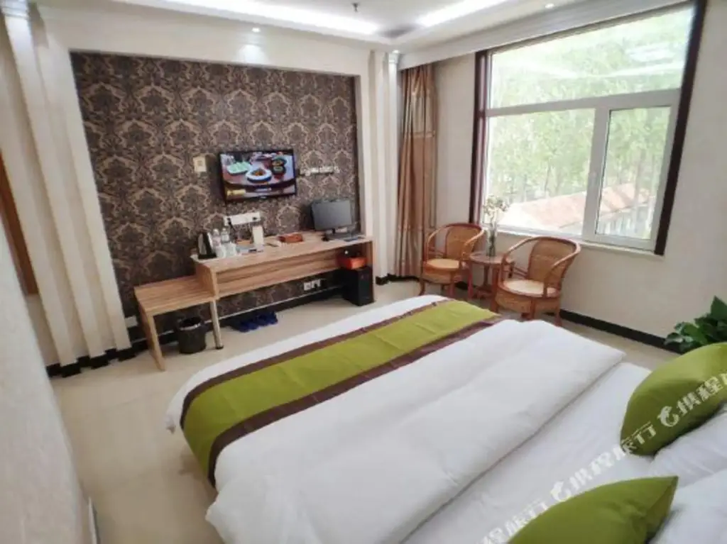 Линьи: Jindu Business Hotel (Linyi Banchengzhen Government Store)
