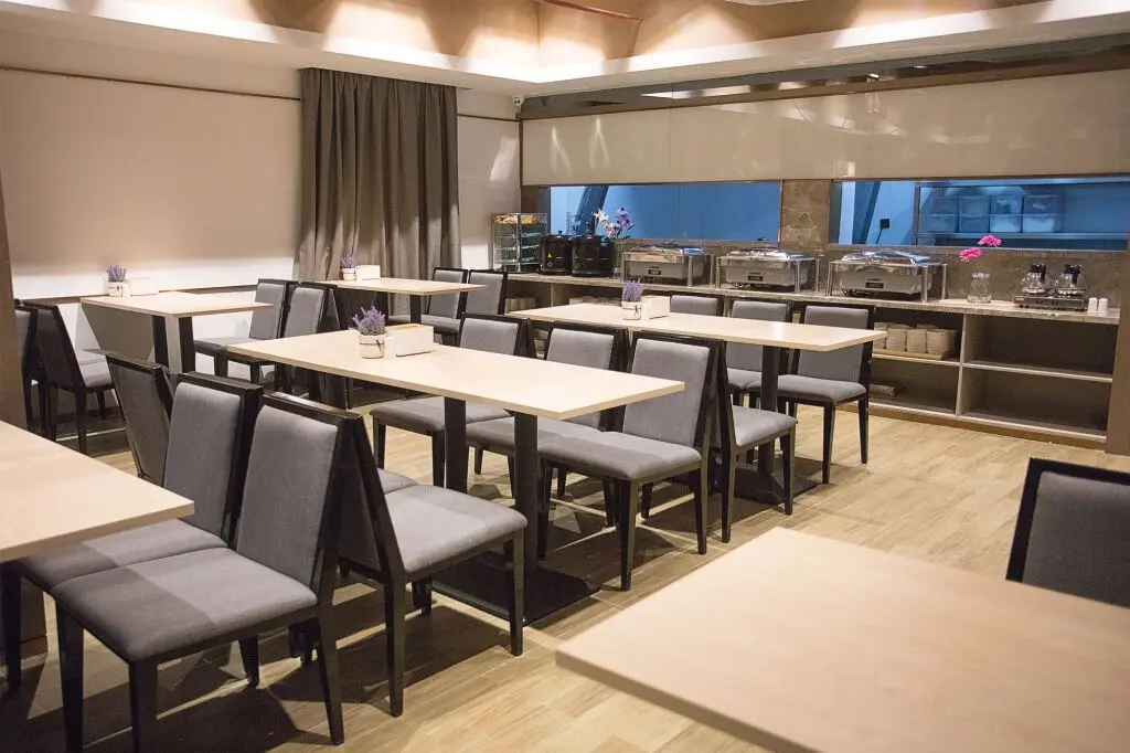 Шэньчжэнь: Insail Hotel Shenzhen East Railway Station Buji Subway Station