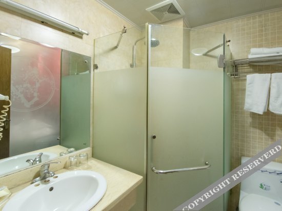 Иу: Wan Sheng Hotel