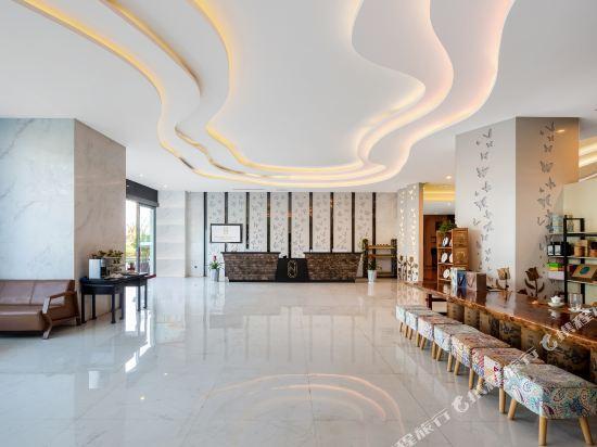 Куньмин: Xinyue Jinxi Hotel