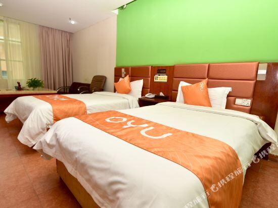 Шэньчжэнь: Hello Hotel Shenzhen Longhua Road Busstation