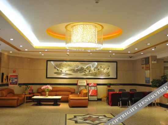 Куньмин: Yunnan Industrial and Commercial Administrative Cadre Training Center