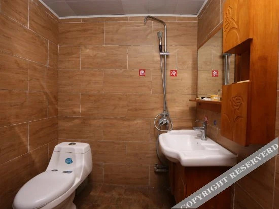 Чэнду: Gushu Mingge Hostel