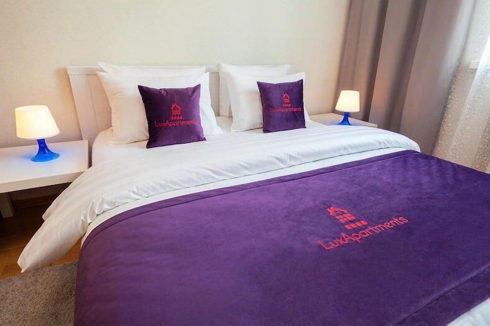 Москва: Апартаменты Lux, Смоленский бул., 7