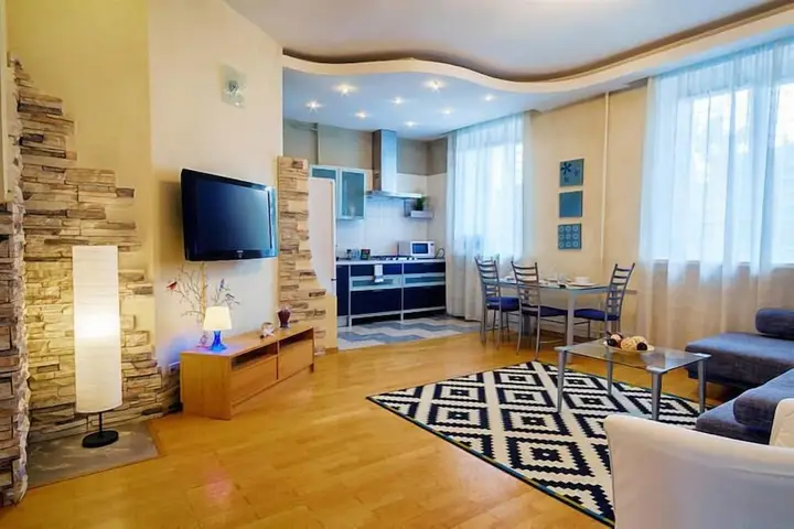 Москва: Апартаменты Lux, Смоленский бул., 7