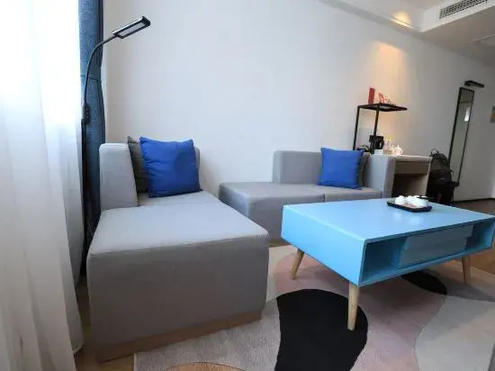 Циндао: Superior Hotel (Pingdu Renmin Road, Shangjie Food Street)