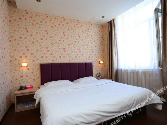 U100 Fashion Business Hotel (Changchun Chongqing Road) — фото 1
