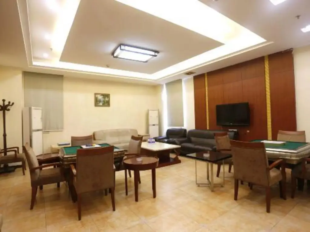 Фошань: Friendly Holiday Hotel