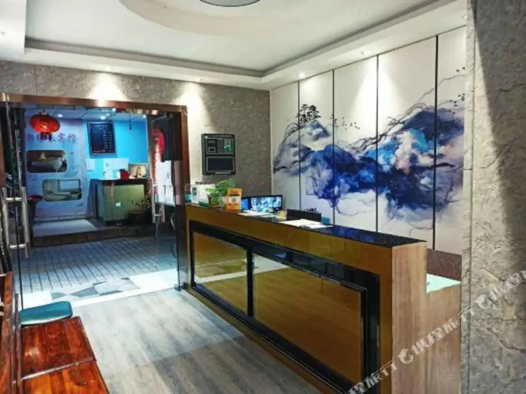 Шэньчжэнь: Yuefa Hotel (Shenzhen Dongmen Old Street Shaibu Subway Station)