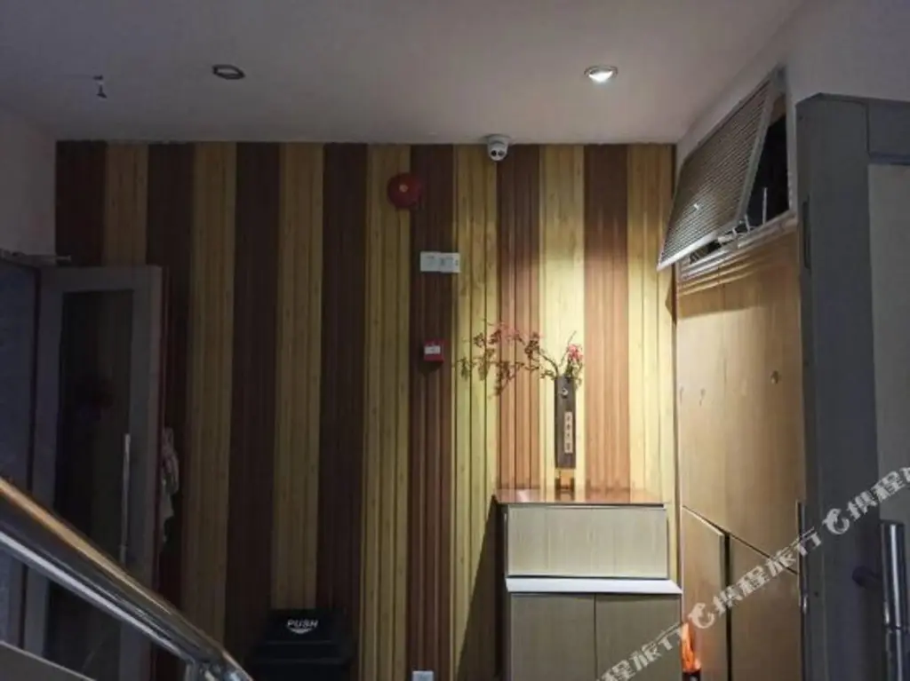 Шэньчжэнь: Yuefa Hotel (Shenzhen Dongmen Old Street Shaibu Subway Station)