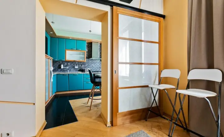 Москва: MaxRealty24 (МаксРеалти24) на Ломоносовском 19