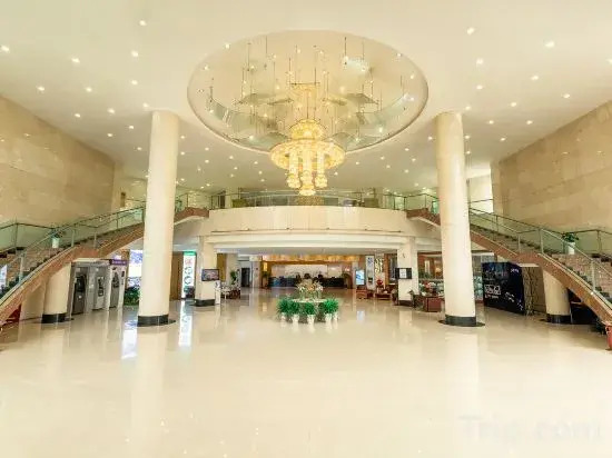 Гуйян: Jinyang Hotel (Exhibition Center Store))