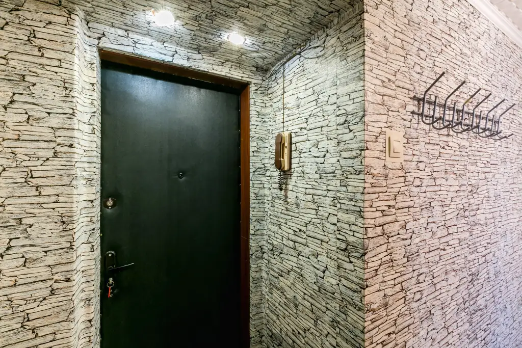 MaxRealtyул. Строителей, 9, кв. 24 — фото 1