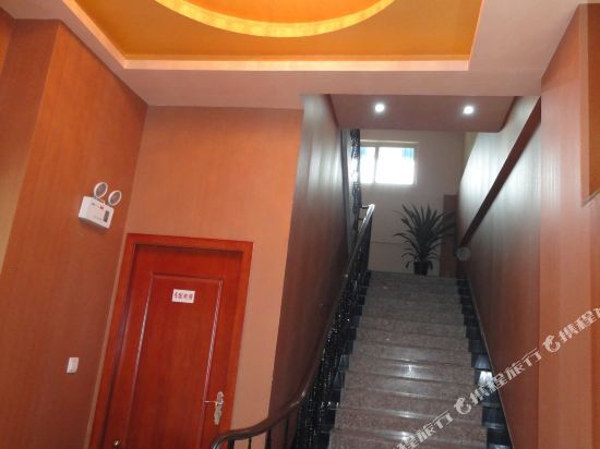 Jinshayuan Hotel, Chengdu — фото 1