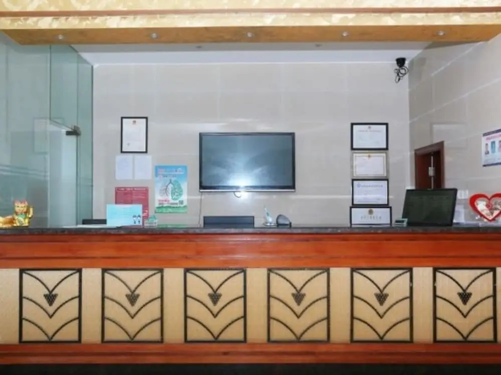 Хайкоу: GreenTree Inn Haikou Longhua District Jinpan Express Hotel