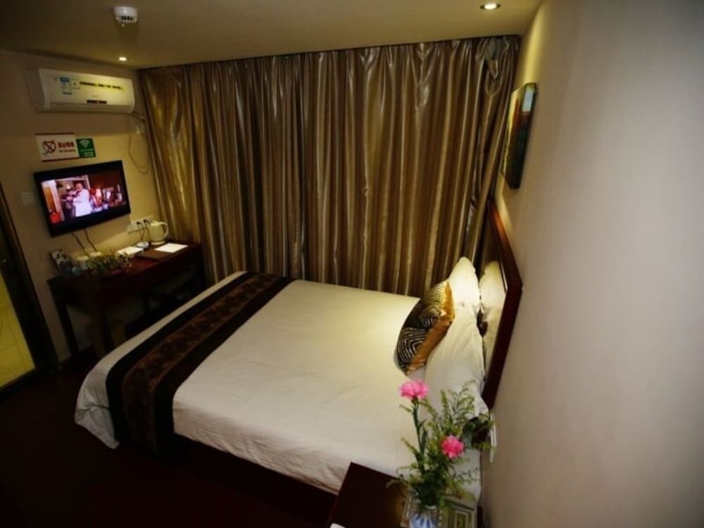 Хайкоу: GreenTree Inn Haikou Longhua District Jinpan Express Hotel