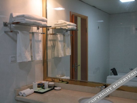 Цзинмэнь: Zhanghe Bandao Hotel Jingmen Zhanghe Scenic Spot