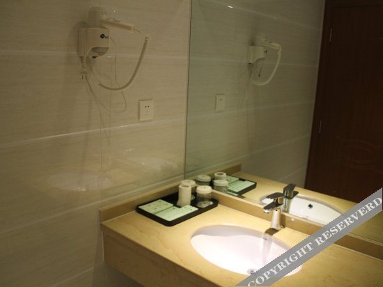 Цзинмэнь: Zhanghe Bandao Hotel Jingmen Zhanghe Scenic Spot