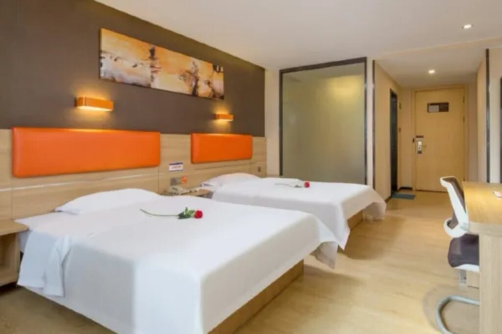 Шэньчжэнь: 7 Days Premium (Shenzhen Dalang Commercial Center)