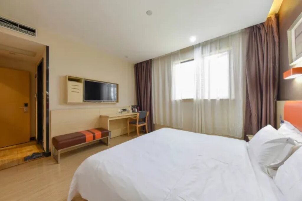 Шэньчжэнь: 7 Days Premium (Shenzhen Dalang Commercial Center)