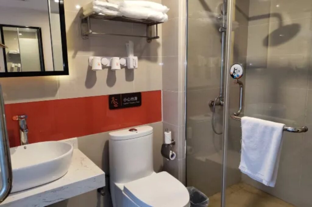 Шэньчжэнь: 7 Days Premium (Shenzhen Dalang Commercial Center)