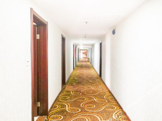 Тайчжоу: Nice Naisi Hotel (Linhai Ancient City Scenic Area)