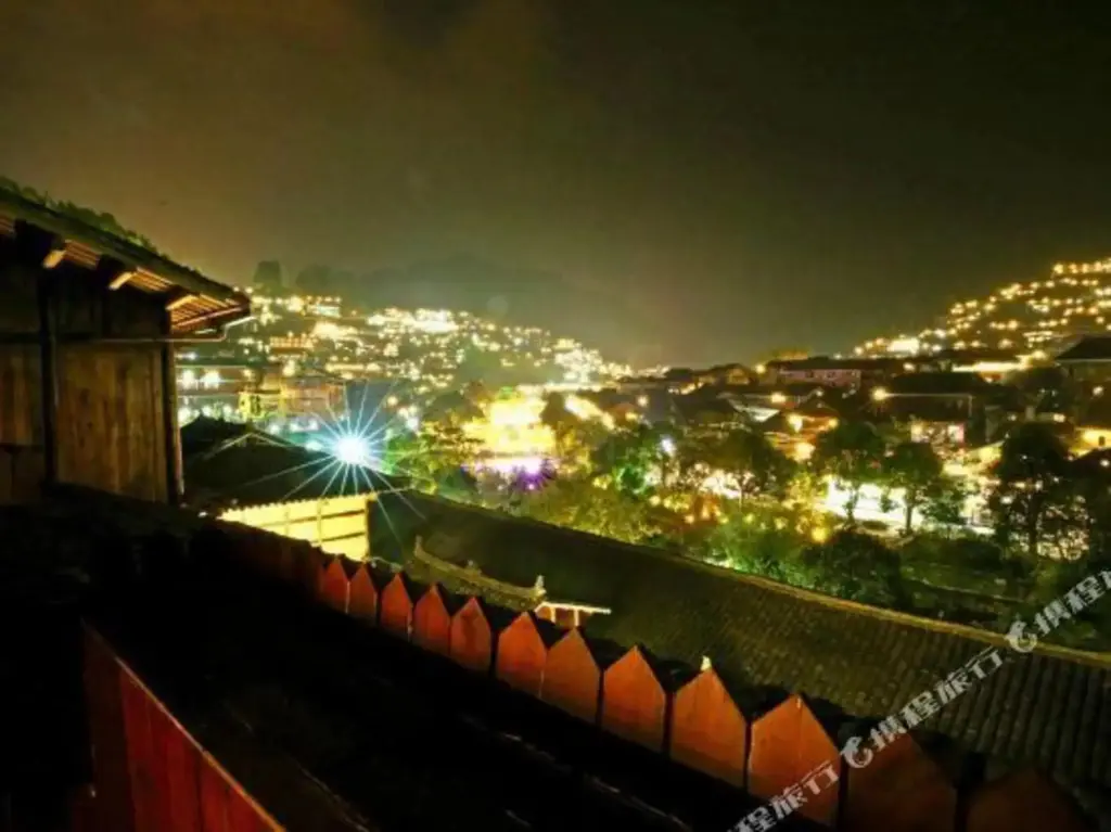 Леишан: Xijiang Luanxi Hanshe Garden Hotel (No. 1 Fengyu Bridge Branch)