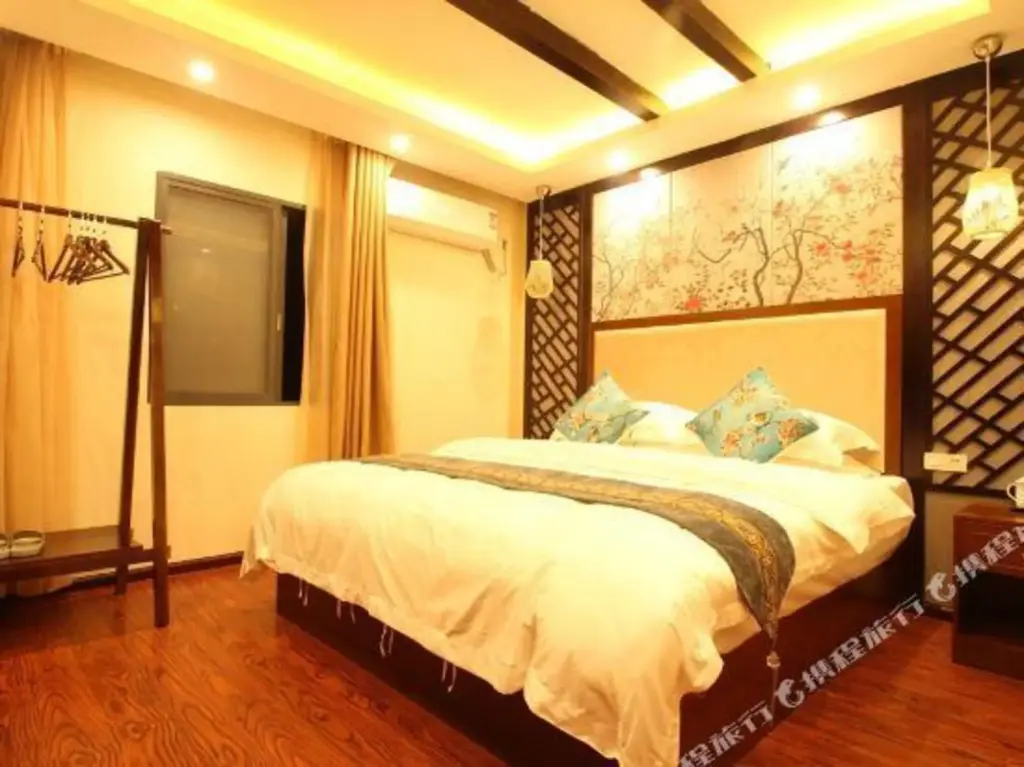 Леишан: Xijiang Luanxi Hanshe Garden Hotel (No. 1 Fengyu Bridge Branch)