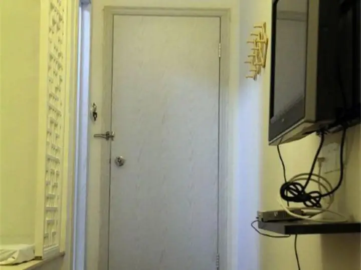 Уси: One Time Hostel