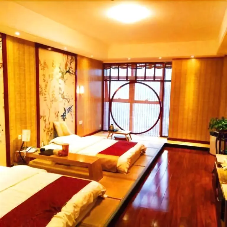 Чжэнчжоу: Jinyuting Hotel