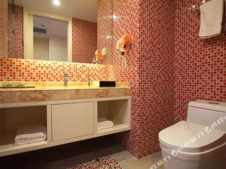Яньтай: Unistar Selected Hotel (Yantai Muping Beiguan Street)