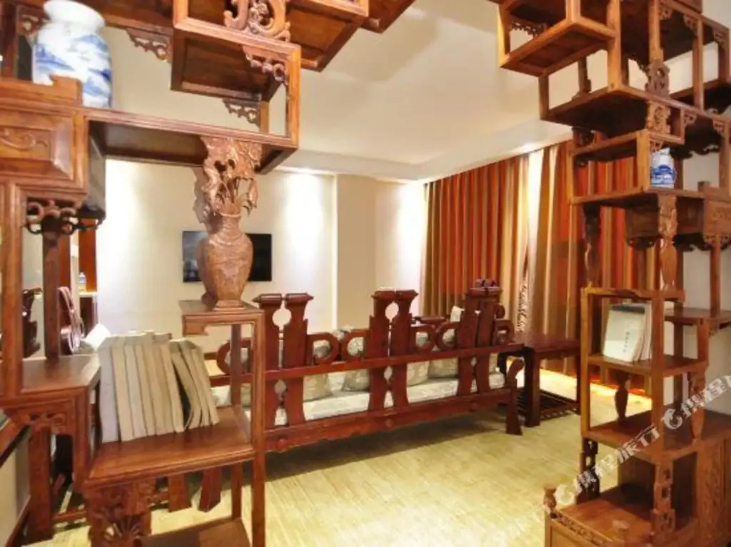 Куньмин: Jinning Rundexing Hotel (Guyan Culture Square)