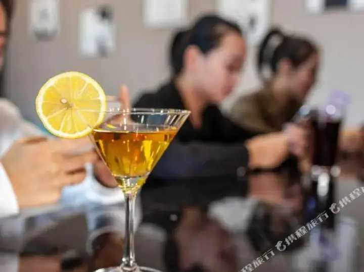 Наньчан: 希岸轻雅酒店(南昌青山湖地铁站店)